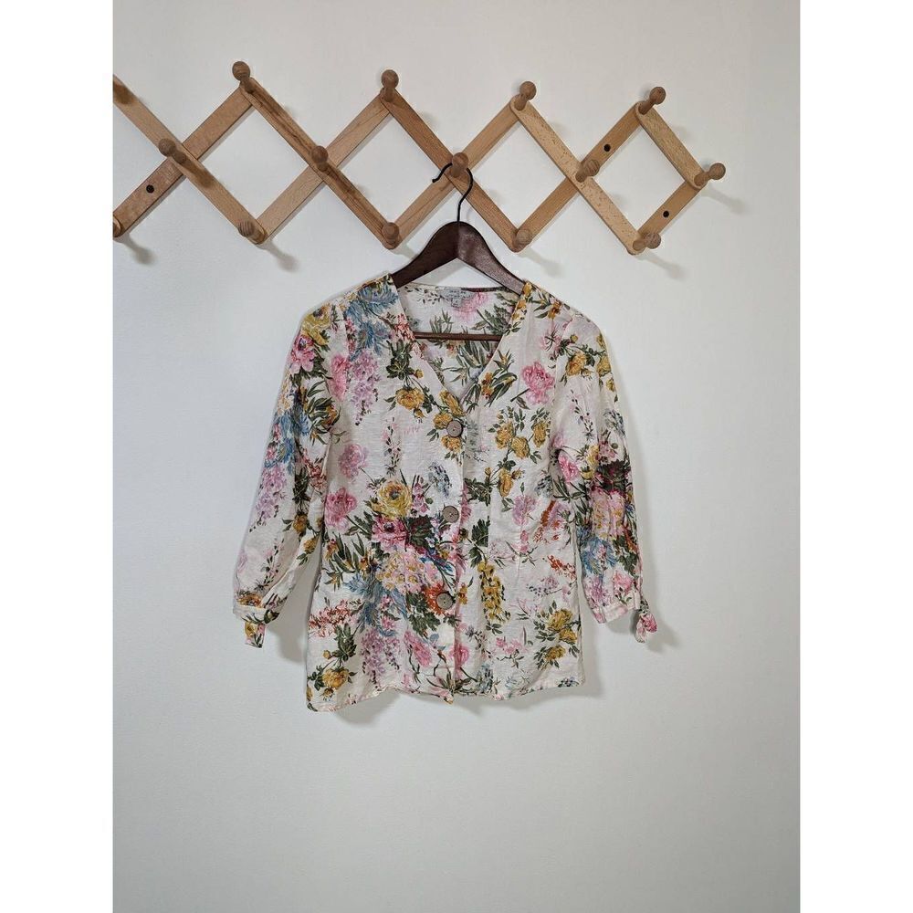 Hester & Orchard Linen Blend Floral V-Neck Button Down Top - Size S